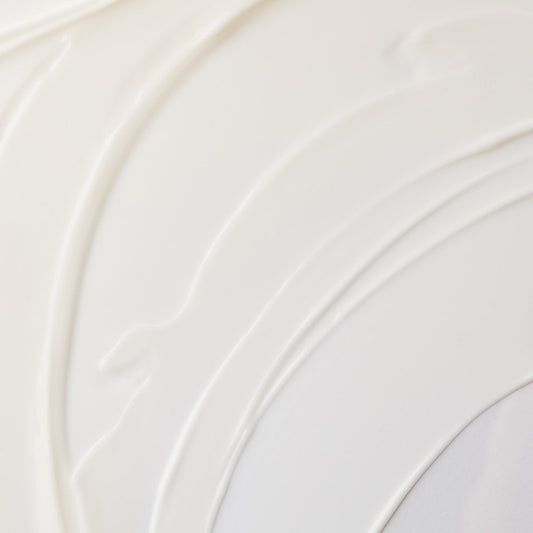 Luminous Deep Hydration Firming Eye Serum.